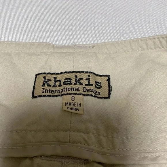 Khakis International Design Women’s Capri size8. - Picture 2 of 3